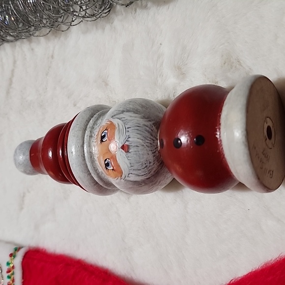 VINTAGE CHRISTMAS DECORATIVE ASSORTMENT BUNDLE - Picture 5 of 8